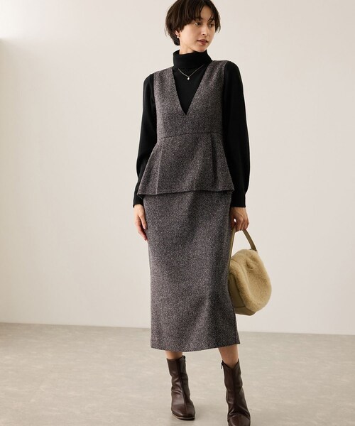 ROPE' PICNIC（ロペピクニック）の「【新色追加】レイヤード風ペプラムジャンパースカート（ジャンパースカート・レディース・ブラック/チャコール/ダークブラウン/グレー・L/M/S）」の22枚目の写真