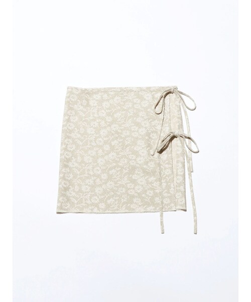 EMODA（エモダ）の「【VEQUM】TEXTURE WRAP SK（その他・レディース・アイボリー/ブラック・S/M）」の2枚目の写真