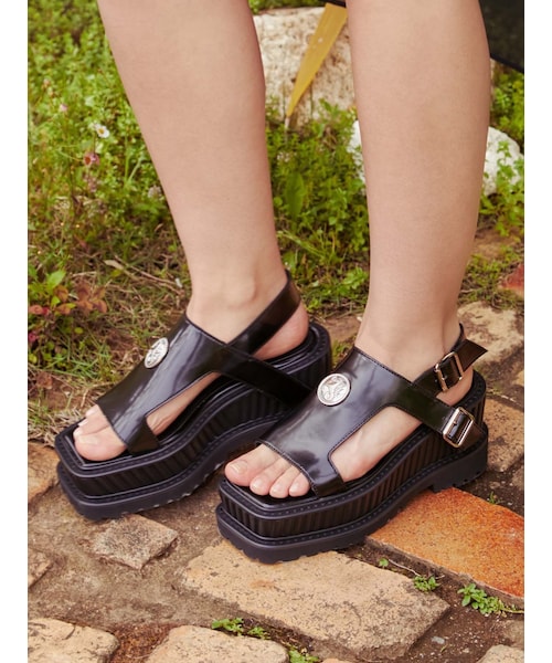 PAMEO POSE（パメオポーズ）の「Hippocampus Sandals（サンダル）」 - WEAR
