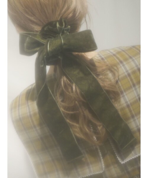 merry jenny（メリージェニー）の「BIGリボンベロアシュシュ（シュシュ・レディース・ブラック/グリーン/ダークブラウン・F）」の12枚目の写真