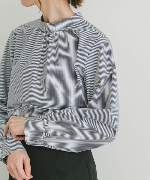 ITEMS URBANRESEARCH（アイテムズ アーバンリサーチ）の「ハイネックブラウス（シャツ/ブラウス・レディース・SRP/BLK/OFF・FREE）」の19枚目の写真