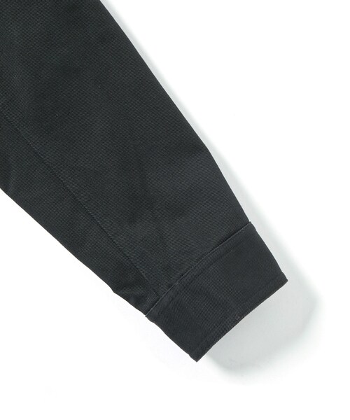 ADAM ET ROPE'（アダムエロペ）の「【KYOU】 NARCOLEPSY Homage Cotton Twill x Leather Jacket（カバーオール・メンズ・ブラック・1/2）」の7枚目の写真