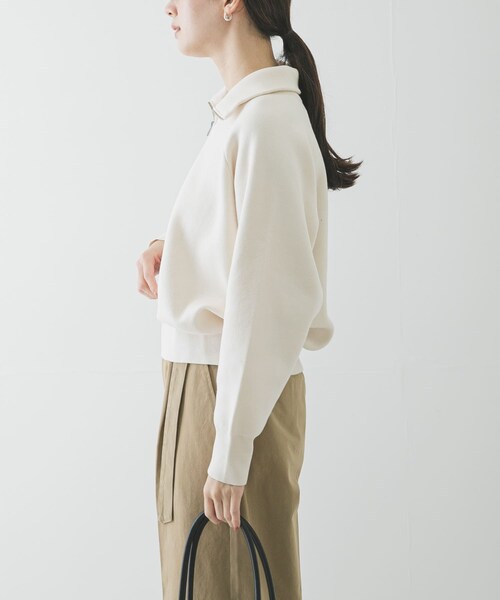 URBAN RESEARCH（アーバンリサーチ）の「ハーフジップスウェットニット（スウェット・レディース・OFF WHITE/YELLOW/NAVY・Free）」の6枚目の写真