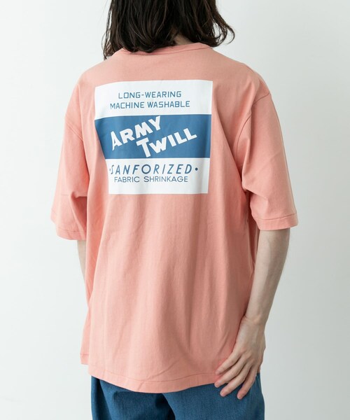 URBAN RESEARCH Sonny Label（アーバンリサーチサニーレーベル）の「ARMY TWILL　PRINT HSTEE TAG（Tシャツ/カットソー・メンズ・WHITE/CHARCOAL/PINK・M/L）」の20枚目の写真