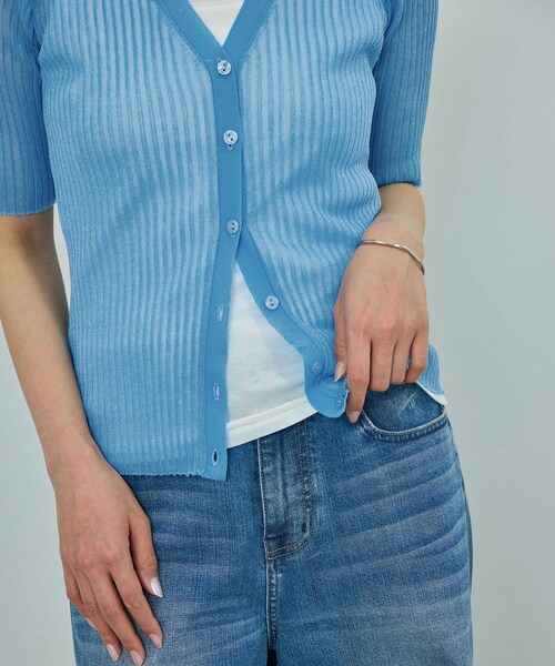 ROPE'（ロペ）の「【洗える】【WEB・一部店舗限定】シアーリブＶネックポロニット（ニット/セーター・レディース・ブラック/ベージュ/ターコイズ/ピンク・F）」の18枚目の写真