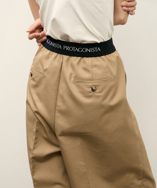 ADAM ET ROPE'(アダムエロペ)の「【PROTAGONISTA for ADAM ET ROPE'】別注 撥水 Chino Pants(チノパンツ・レディース・ベージュ・0/1)」の10枚目の写真
