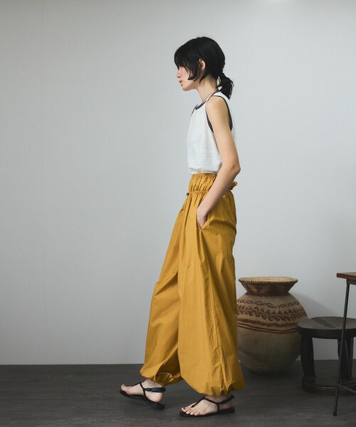 ADAM ET ROPE'（アダムエロペ）の「【NICOLAS LAINAS（ニコラスライナス）】サンダル（サンダル・レディース・ブラック系/ブラウン・36/37/38）」の19枚目の写真