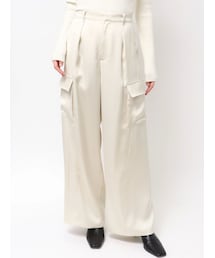 LAGUNAMOON | サテンカーゴワイドパンツ(カーゴパンツ)
