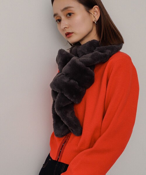 SENSE OF PLACE by URBAN RESEARCH(センスオブプレイスバイアーバンリサーチ)の「ウェーブティペット(マフラー・レディース・IVORY/CHARCOAL/BROWN・one)」の14枚目の写真