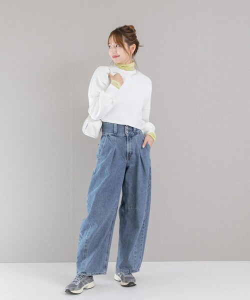 URBAN RESEARCH ROSSO（アーバンリサーチロッソ）の「エアーダンボールショートプルオーバー（Tシャツ/カットソー・レディース・white/black・FREE）」の7枚目の写真