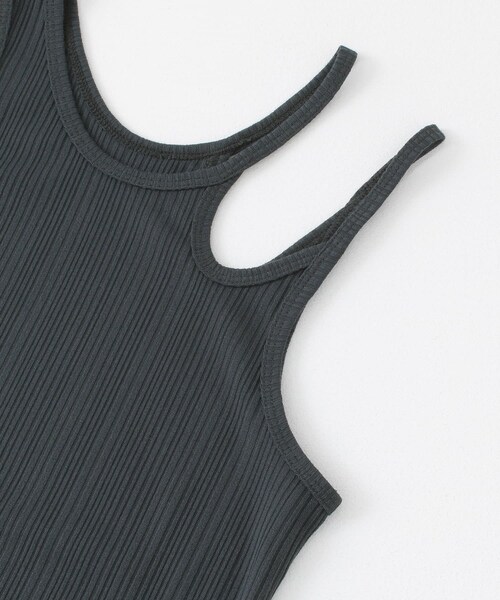 KBF（ケイビーエフ）の「アシメネックタンクトップ（タンクトップ・レディース・CHARCOAL/IVORY/ORG BROWN・one）」の12枚目の写真