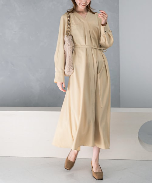 URBAN RESEARCH ROSSO（アーバンリサーチロッソ）の「ポケットデザインVネックワンピース（ワンピース・レディース・GRAY/YELLOW/CHARCOAL/GREEN・FREE）」の5枚目の写真