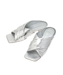 Ungrid | スクエアトゥメタリックサンダル(サンダル)