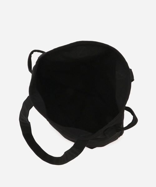 Saturdays NYC（サタデーズ ニューヨークシティ ）の「Slash Canvas Tote Bag（トートバッグ・レディース・ブラック・F）」の16枚目の写真