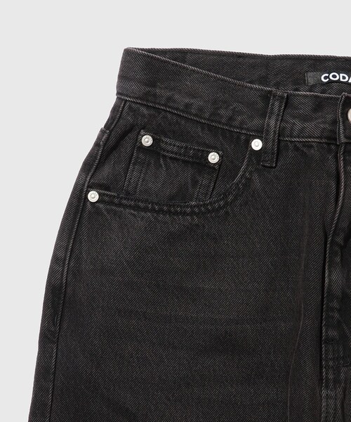 ADAM ET ROPE'(アダムエロペ)の「【CODA/コーダ】DISTRESSED EXTENDED CUT FLARED JEANS(デニムパンツ・メンズ・ブラック・0/1/2)」の7枚目の写真