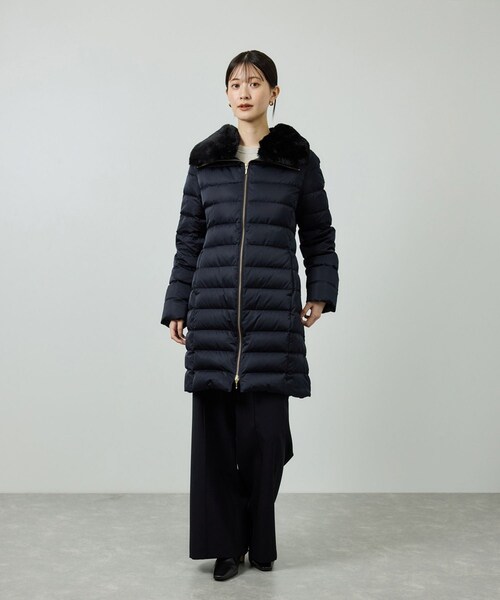 ROPE'(ロペ)の「サテンロング丈ダウンコート/イージーケア(ダウンジャケット/コート・レディース・ブラック/ネイビー・36/38)」の13枚目の写真