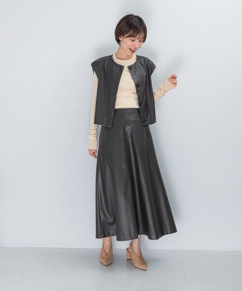 URBAN RESEARCH ROSSO（アーバンリサーチロッソ）の「バックジップフレアスカート（スカート・レディース・LIGHTGRAY/MOCHA/DARKBROWN・36/38）」の12枚目の写真