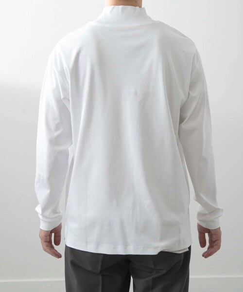 ITEMS URBANRESEARCH（アイテムズ アーバンリサーチ）の「Fine Cotton ハイネック カットソー（Tシャツ/カットソー・メンズ・WHT/BLK・M/L）」の5枚目の写真