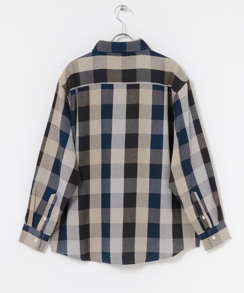 ITEMS URBANRESEARCH（アイテムズ アーバンリサーチ）の「TeddyBearワンポイントチェックネルシャツ（シャツ/ブラウス・メンズ・BEG/RED・M/L）」の11枚目の写真