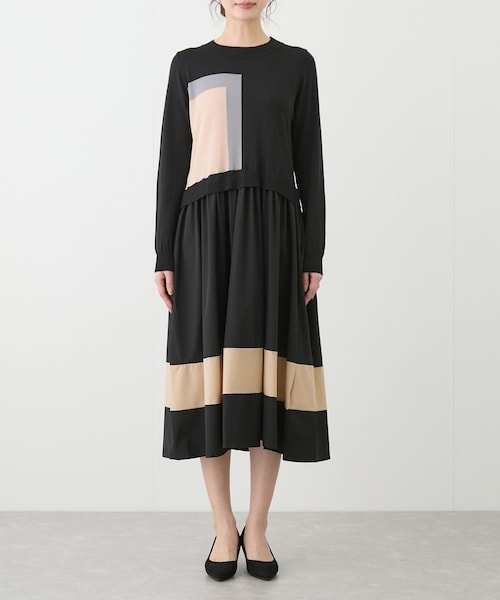 Jayro（ジャイロ）の「ニットドッキング配色ワンピース（ワンピース・レディース・ブラック/ベージュ/ブルー系・F）」の18枚目の写真