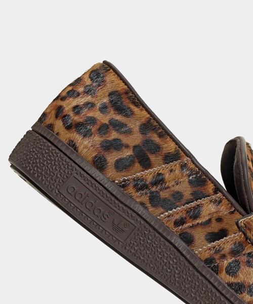 ADAM ET ROPE'（アダムエロペ）の「【adidas（アディダス）】HANDBALL SPEZIAL LOAFER / ハンドボール スペツィアル ローファー（スニーカー・レディース・ベージュ系・22.5/23.5/24.5/25.0）」の9枚目の写真
