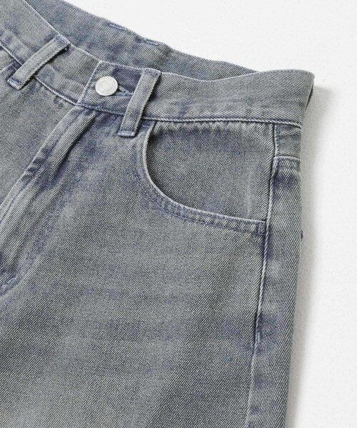 ITEMS URBANRESEARCH（アイテムズ アーバンリサーチ）の「デニムコクーンパンツ（デニムパンツ・レディース・WASHBLU/BLK・S/M）」の22枚目の写真