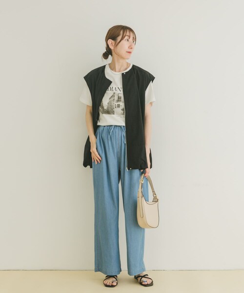 ITEMS URBANRESEARCH（アイテムズ アーバンリサーチ）の「バルーンベスト（ベスト・レディース・WHT/BLK・FREE）」の15枚目の写真