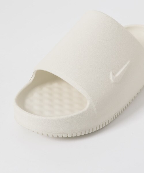 URBAN RESEARCH DOORS(アーバンリサーチドアーズ)の「NIKE カーム スライド 2.0(サンダル・メンズ・C.MILK/D.BLUE・26/27/28/29)」の5枚目の写真