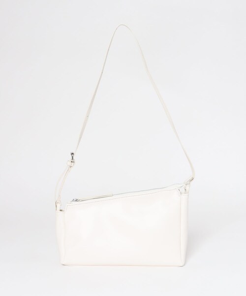 KBF（ケイビーエフ）の「アシンメトリースリムショルダーBAG（ショルダーバッグ・レディース・BLACK/IVORY/CAMEL・one）」の9枚目の写真