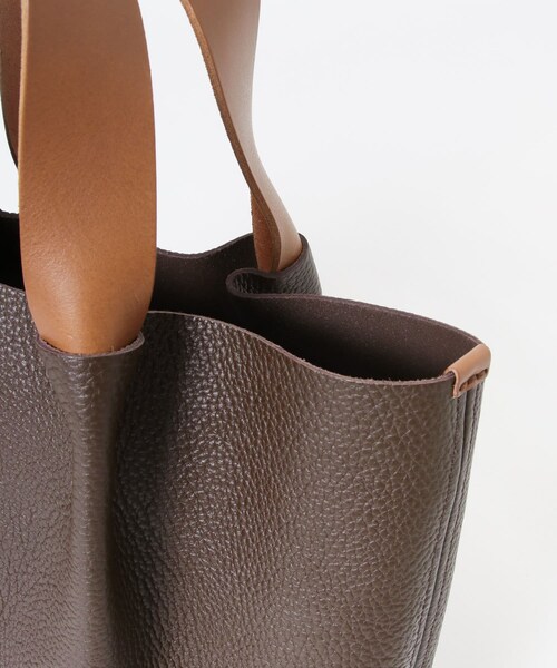 URBAN RESEARCH（アーバンリサーチ）の「Hender Scheme　PIANO BAG MEDIUM（トートバッグ・メンズ・Black/Dark Brown/Taupe/Navy・Free）」の12枚目の写真