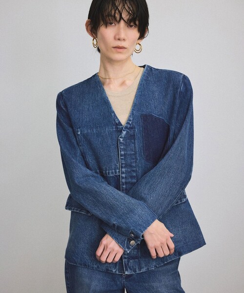 ADAM ET ROPE'（アダムエロペ）の「【TANAKA（タナカ）】NO COLLOR JEAN JACKET/デニムジャケット（デニムジャケット・レディース・ブルー系・S）」の6枚目の写真