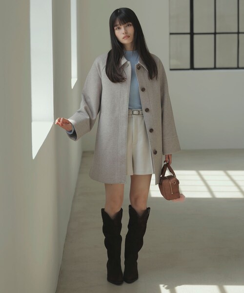 VIS（ビス）の「【アウター総選挙2位】フレアーチェスターコート（チェスターコート・レディース・ブラック/ベージュ・F）」の4枚目の写真