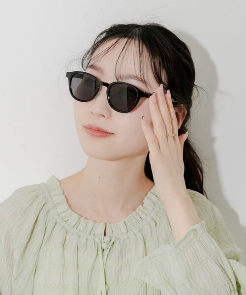 SMELLY（スメリー）の「ボスリントンサングラス（メガネ・レディース・M.BLK/BLK/PPL/CLR/Y.CLR/BLK・-）」の16枚目の写真