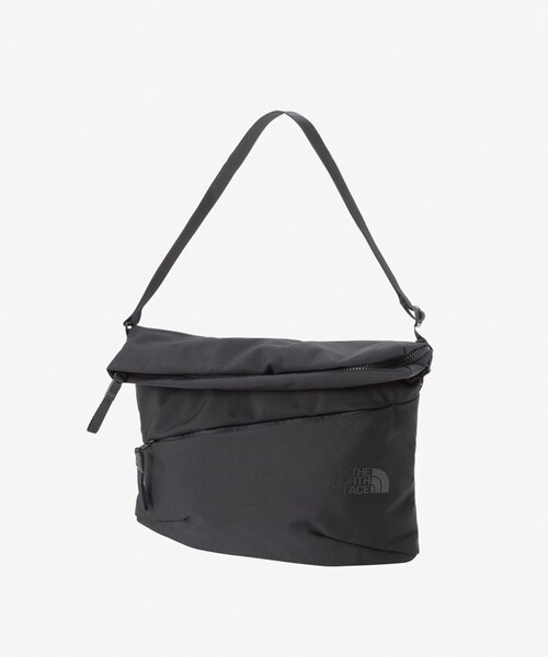 URBAN RESEARCH DOORS（アーバンリサーチドアーズ）の「THE NORTH FACE　PYRENEES SHOULDER L（ショルダーバッグ・メンズ・K/SO/SL・One）」の2枚目の写真