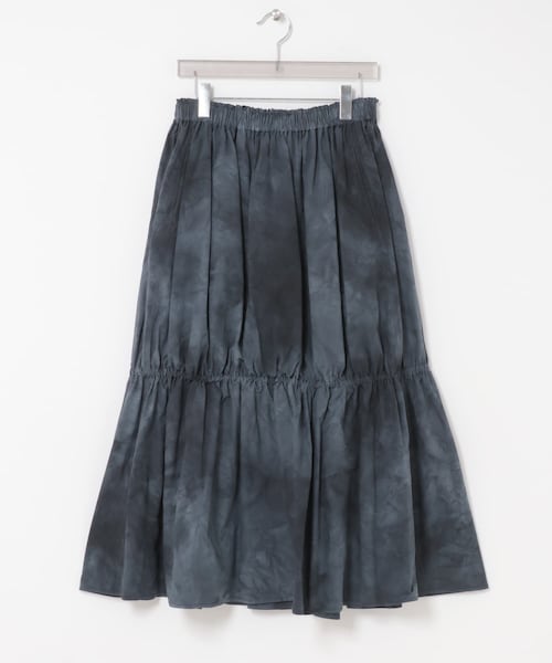 URBAN RESEARCH(アーバンリサーチ)の「Nomat SHIRRING SKT/HAND-DYED(スカート・レディース・MIDNIGHT・1)」の1枚目の写真
