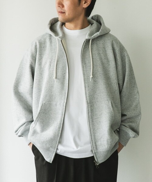 URBAN RESEARCH DOORS(アーバンリサーチドアーズ)の「commpost 反毛裏毛ジップフーディ(パーカー・メンズ・TOP GRAY・M/L/XL)」の8枚目の写真