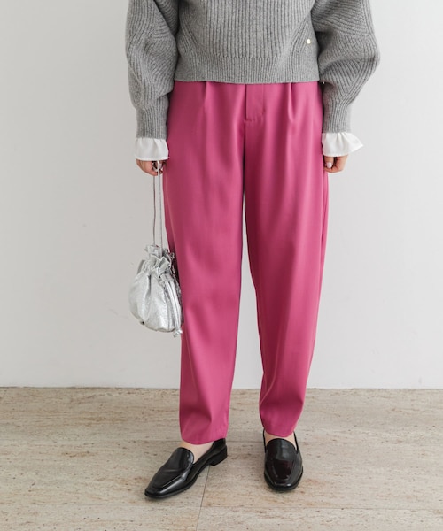 URBAN RESEARCH ROSSO（アーバンリサーチロッソ）の「F by ROSSO　サテンストレッチカーブフォルムパンツ（その他パンツ・レディース・PINK/OFF WHITE・36/38）」の2枚目の写真