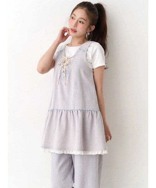 CALNAMUR（カルナムール）の「フロントレースアップデニムワンピース（ワンピース・レディース・ピンク/ブルー・F）」の2枚目の写真