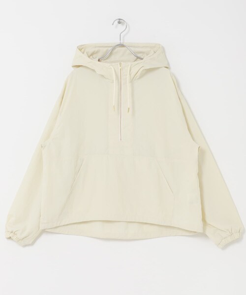 ITEMS URBANRESEARCH（アイテムズ アーバンリサーチ）の「『UVカット/撥水』アノラックフーディーブルゾン（ブルゾン・レディース・MILK/CML/BLK・Free）」の12枚目の写真