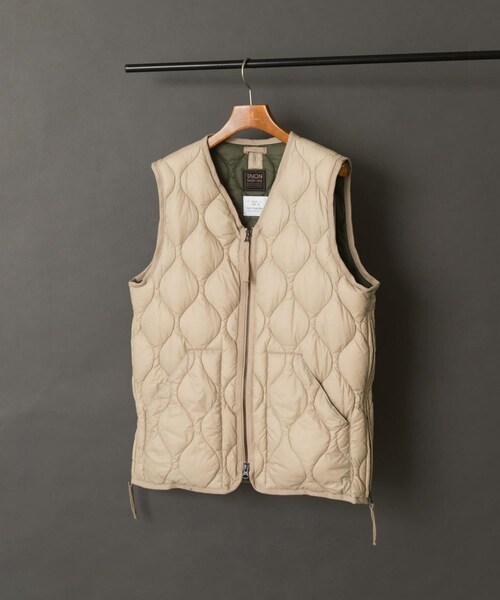 ITEMS URBANRESEARCH（アイテムズ アーバンリサーチ）の「TAION　Military Wzip Down Vest（その他アウター・メンズ・BLK/G.BEIGE/D.OLIVE/D.SAGE GRN/PAINT CAMO・M/L/XL）」の2枚目の写真
