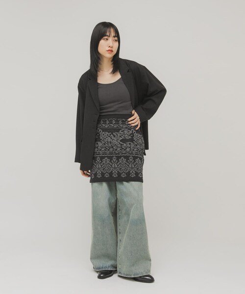 KBF(ケイビーエフ)の「フリルスリーブテーラードジャケット(テーラードジャケット・レディース・MOSS GRAY/CHARCOAL・One)」の22枚目の写真