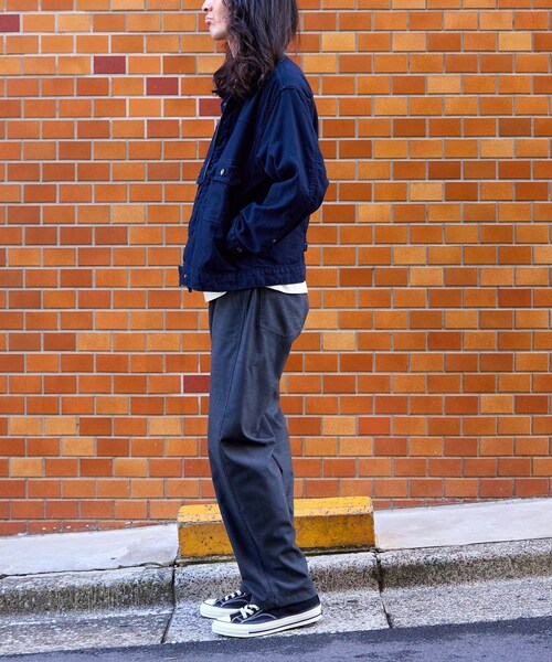 ADAM ET ROPE'（アダムエロペ）の「【WILD LIFE TAILOR】ライトウーステッド ベイカーパンツ（その他パンツ・メンズ・チャコール/ネイビー・L/M）」の6枚目の写真