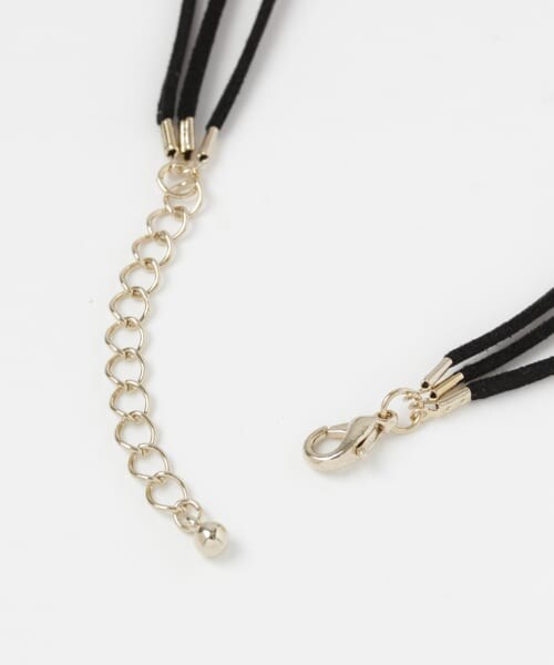 SENSE OF PLACE by URBAN RESEARCH（センスオブプレイスバイアーバンリサーチ）の「メタルバースエード3連ロングチョーカー（ネックレス・レディース・BLACK・-）」の6枚目の写真