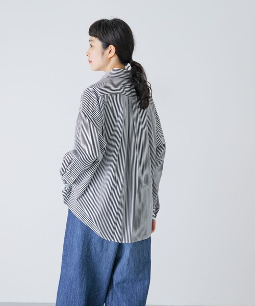 かぐれ（カグレ）の「TICCA　スクエアビッグシャツ（シャツ/ブラウス・レディース・BLACK ST/BLUE・1）」の7枚目の写真