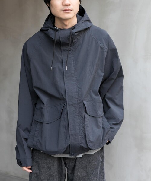 URBAN RESEARCH DOORS（アーバンリサーチドアーズ）の「FORK&SPOON　フーディージャケット（マウンテンパーカー・メンズ・INKBLACK/SAGEGREEN・4/5）」の9枚目の写真