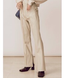 EVRIS | フェイクレザーフレアパンツ(その他パンツ)