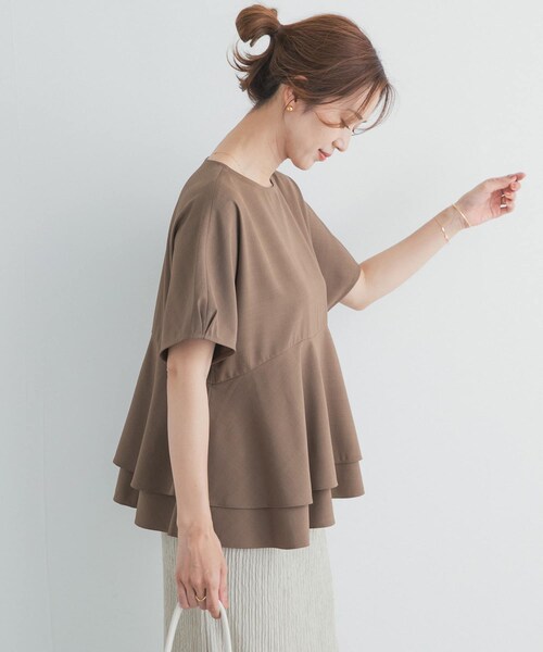 URBAN RESEARCH DOORS(アーバンリサーチドアーズ)の「ペプラムティアードブラウス(シャツ/ブラウス・レディース・INK BLACK/BROWN/BLUE・Free)」の17枚目の写真