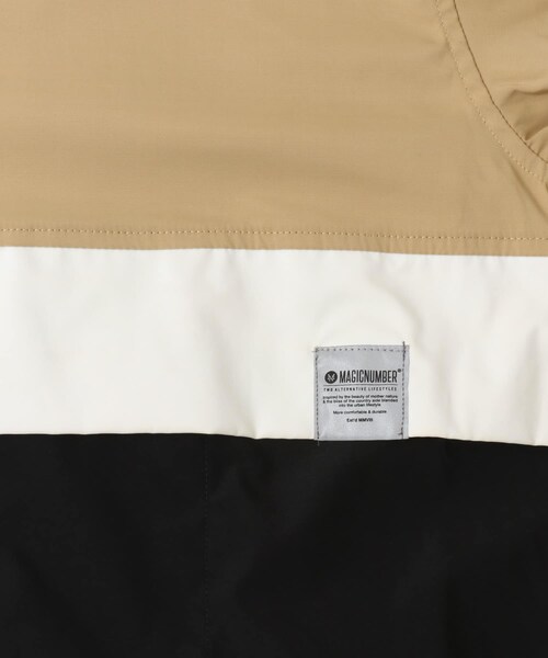 URBAN RESEARCH Sonny Label（アーバンリサーチサニーレーベル）の「MAGIC NUMBER　STRETCH TRACK BLOUSON∴（ブルゾン・メンズ・BLACK/BEIGE・M/L）」の19枚目の写真