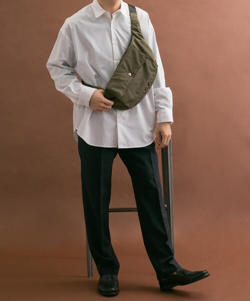 RODE SKO（ロデスコ）の「撥水ボディバッグ（ボディバッグ/ウエストポーチ・メンズ・KHAKI/BLACK・one）」の14枚目の写真