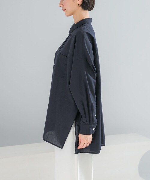 URBAN RESEARCH ROSSO（アーバンリサーチロッソ）の「『WEB/一部店舗限定』『UR TECH Smart Linen Touch』イージーリネンオーバーシャツ（シャツ/ブラウス・レディース・LIGHT PINK/BRN STRIPE/NAVY・Free）」の22枚目の写真